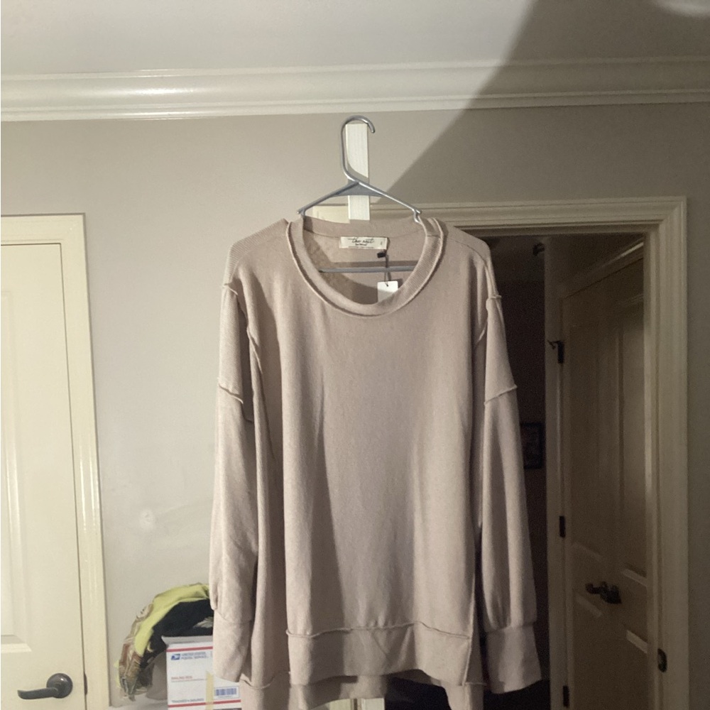 Casual Beige Sweatshirt